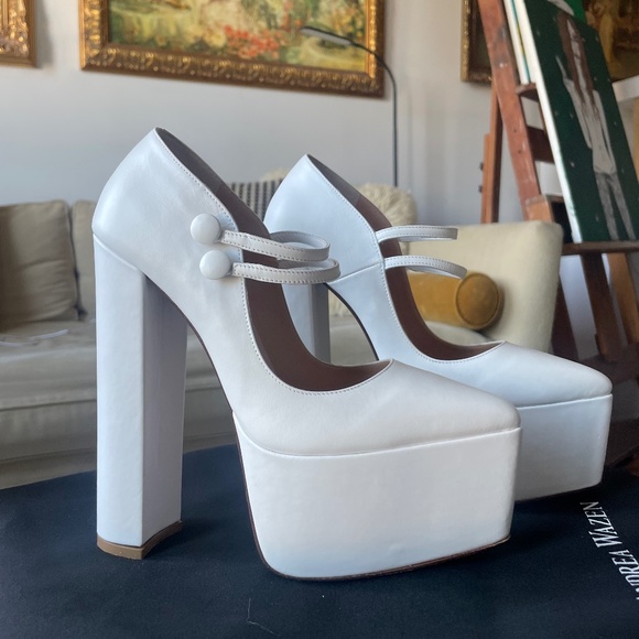 Andrea Wazen White Closed-Toe Platform Maryjane’s - Picture 1 of 9